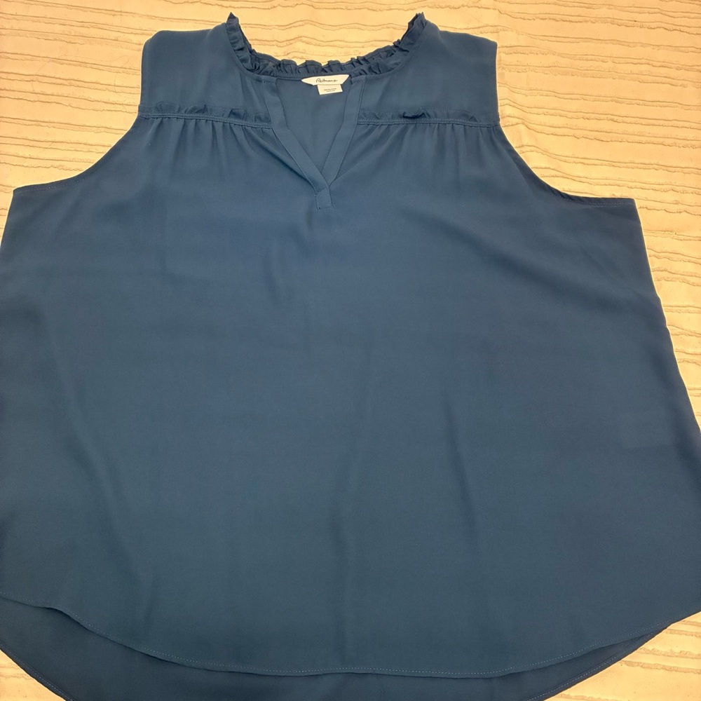 Reitmans Women's Blue Sleeveless Top. Size XXL. Feels silky! NWOT versatile! - Picture 8 of 9